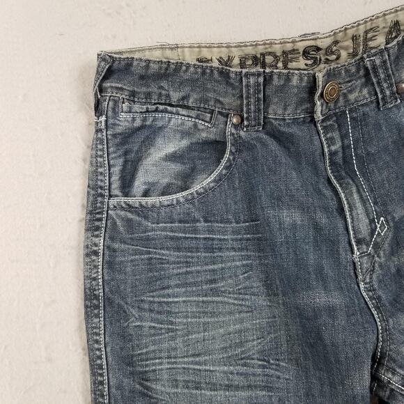 Express Kingston Jeans Mens 34x32 Blue Bootcut Classic Fit Whiskered Lion Denim - Picture 3 of 15